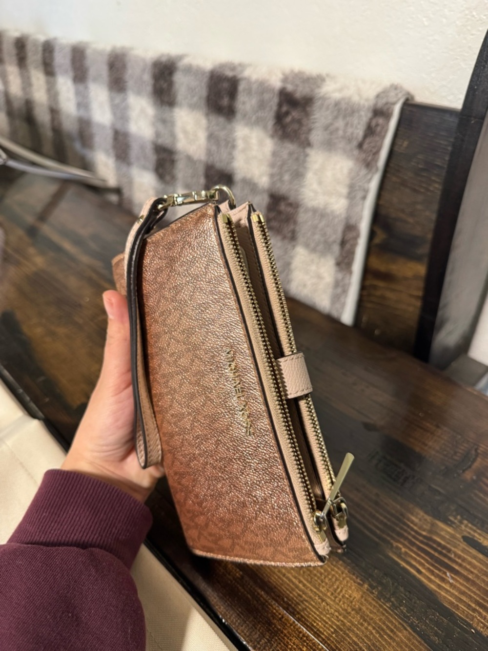 Michael Kors Wristlet Wallet